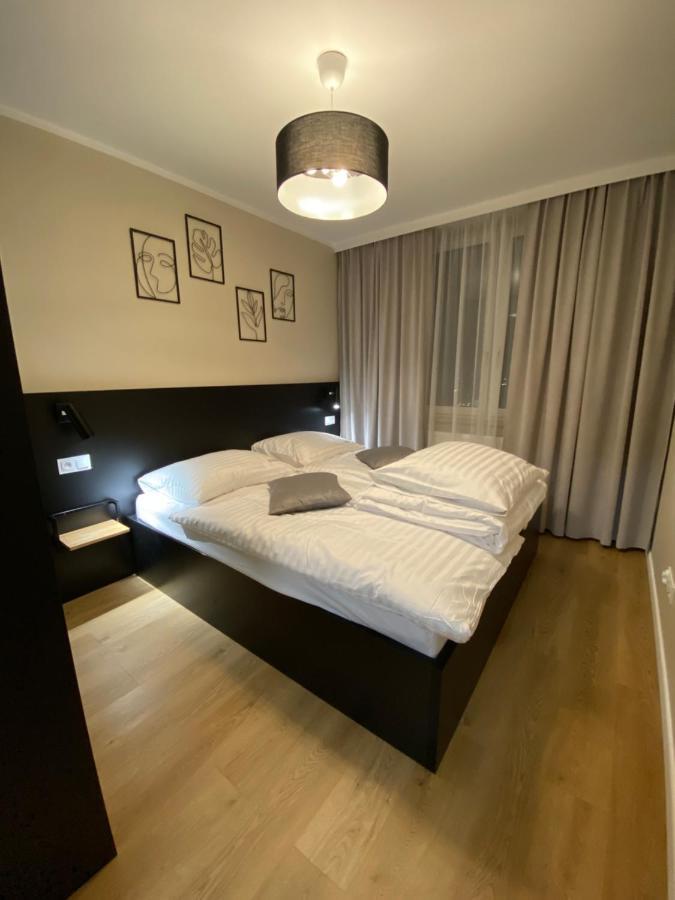 Apartamenty Magia Z Bezplatnym Parkingiem I Klimatyzacja رشيشوف المظهر الخارجي الصورة