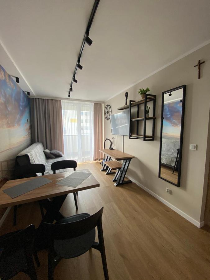 Apartamenty Magia Z Bezplatnym Parkingiem I Klimatyzacja رشيشوف المظهر الخارجي الصورة